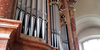 Pinkafeld - Stadtpfarrkirche St. Peter und Paul / Gottfried Allmer
