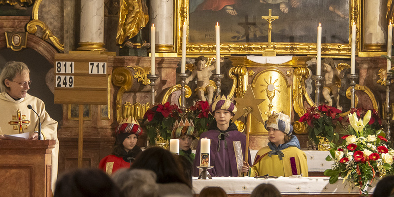 Heilige Messe am Dreikönigstag / grafra