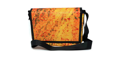 Messenger Bag 'Hingabe' / © Diözese Eisenstadt