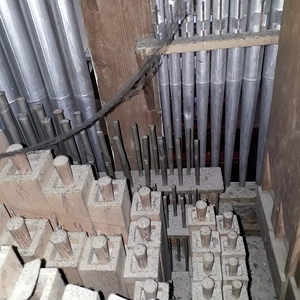 Stöttera - Filialkirche zur Kreuzerhöhung / Gottfried Allmer Pfeifenwerk vor der Restaurierung.
