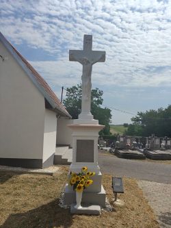 Elvira Verhás
