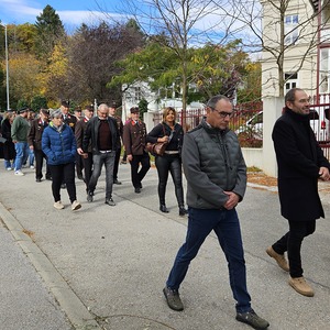 Prozession zum Kriegerdenkmal