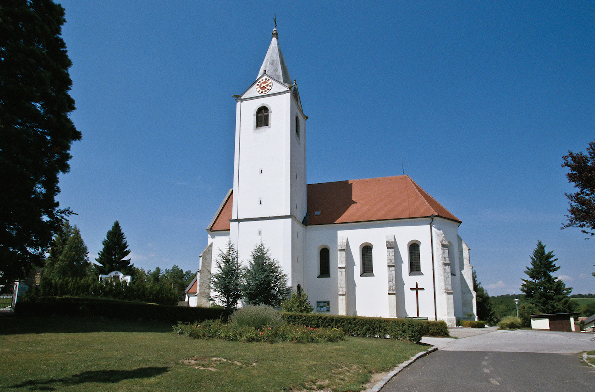 Pfarrkirche Steinbrunn / Diözese Eisenstadt