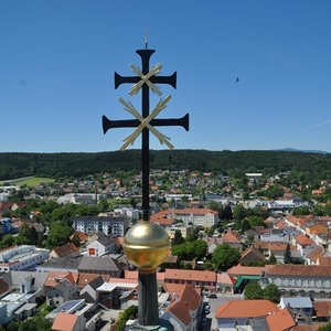 Kreuz des Kirchturms