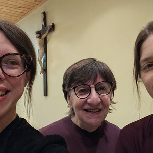 v.l.: Pfarrgemeinderätin Kathi Graner, Pfarrkuratorin Gerti Ankerl und Pfarrgemeinderätin Nadja Hutter